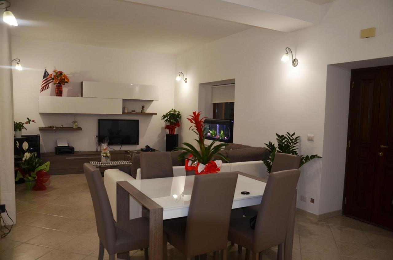 La Tana Delle Lepri Bed & Breakfast Morolo Luaran gambar